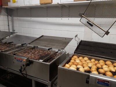 Bestel hier je oliebollen en appelbeignets!