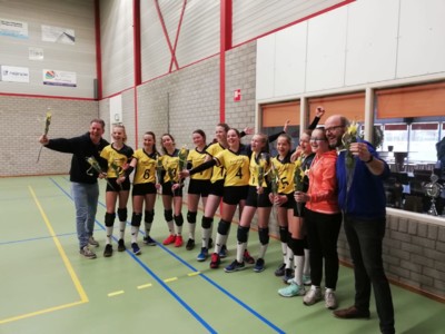 Meisjes B1 winterkampioen!