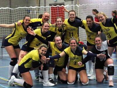 Dames 1 promoveert naar de 1e divisie!