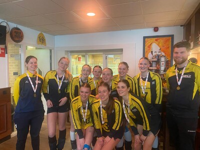 Huldiging Meisjes B1 en Meisjes C1